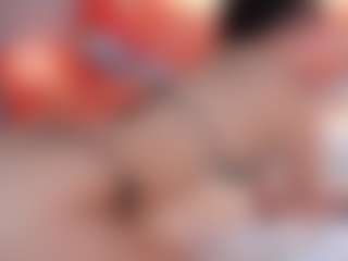 Live cam show with SophiaPaige - Skinny on SinfulBabes