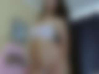 LindaErnestine's Live Sex Cam Show