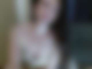 Live cam show with LindaErnestine - Bedroom on https://playwithruby.com