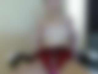 Live cam show with LindaErnestine - Lush on Dolls Live