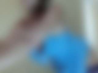LindaErnestine MILF webcam performer live streaming