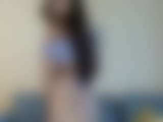 LindaErnestine MILF webcam performer live streaming