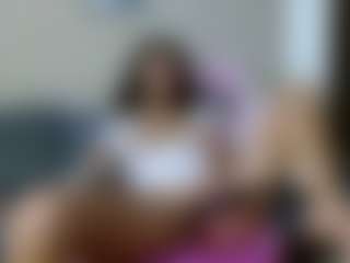 LindaErnestine's Live Sex Cam Show