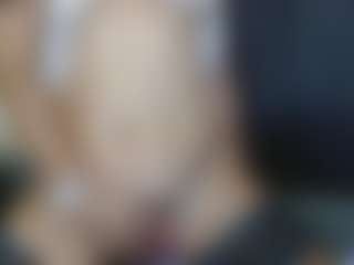 LindaErnestine's Live Sex Cam Show