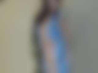 Live cam show with LindaErnestine - Living Room on CamwithHer