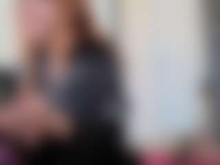 Live cam show with therealemily34 - Fingering MILF on Camsoda