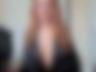 Live cam show with therealemily34 - Foot Fetish Curvy on fapnchat