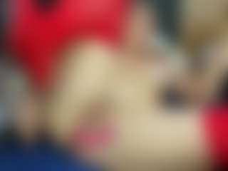 Live cam show with CATIAJONES - Butt Plug on livesuperchat.net