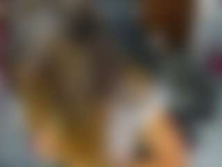 Live cam show with CATIAJONES - Butt Plug on eurowanks.com