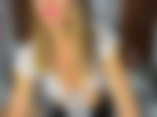 Live cam show with CATIAJONES - Brown Eyes Blonde Hair on studioflirtlive.com