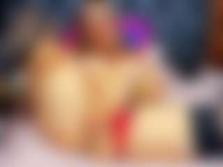 Live cam show with CATIAJONES - Butt Plug on sexylive.show