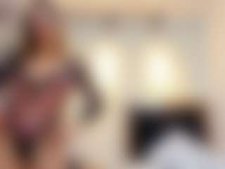 Live cam show with CATIAJONES - Mature on Dolls Live