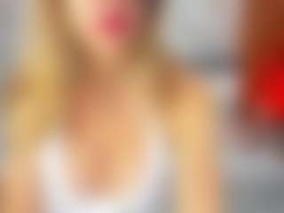 Live cam show with CATIAJONES - Mature on Soda Cam