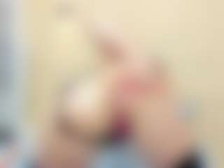Live cam show with CATIAJONES - Blonde Hair Middle Aged on Strip Flash - Live Sex Shows