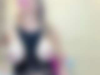 Live cam show with CATIAJONES - Muscle on Cam Slut