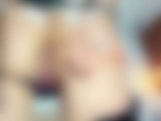 Live cam show with CATIAJONES - Athletic Brown Eyes on SxyPornLive