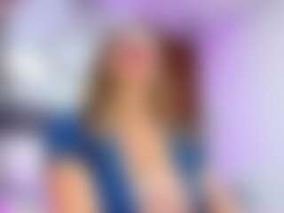 Live cam show with CATIAJONES - Athletic Middle Aged on live18s.com