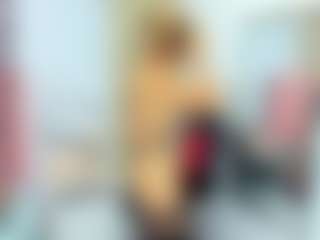Live cam show with CATIAJONES - Thong on Hubzter Live