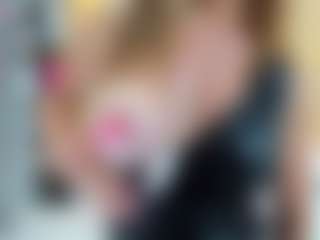 Live cam show with CATIAJONES - Tittyfuck on slutload