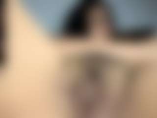 Live cam show with Dalila-3squirt - Nipple Piercings on Camsoda
