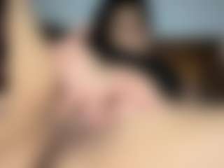 Live cam show with Dalila-3squirt - Nipple Piercings on SxyPornLive