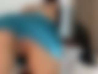 Live cam show with Dulce Melodia - Deepthroat on Free Soda
