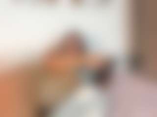 Live cam show with Dulce Melodia - Nipple Piercings on Camsoda
