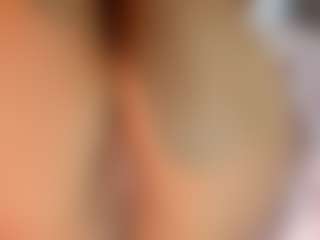 Dulce Melodia's Live Sex Cam Show