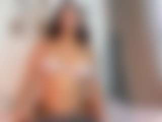 Dulce Melodia's Live Sex Cam Show