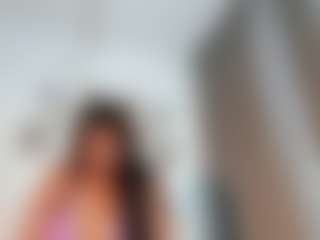 Live cam show with Dulce Melodia - Thong on CamClone