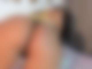 Live cam show with Dulce Melodia - Nipple Piercings on https://playwithruby.com