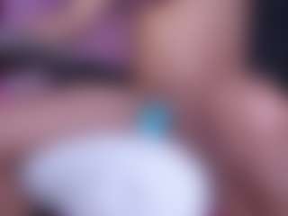 Live cam show with NIKKY - Tattoos on UwU Esports