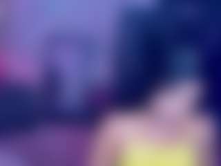 Live cam show with NIKKY - Dutch on Camsoda