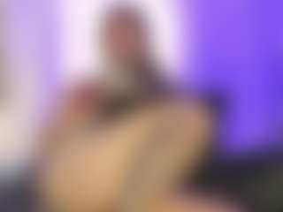 Live cam show with Sammy-Saenz - Average on crypto-cams