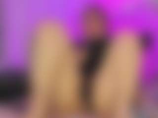 Live cam show with Sammy-Saenz - Tease on Camsoda