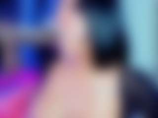 Live cam show with Sofia-riot1 - Facial on Dolls Live