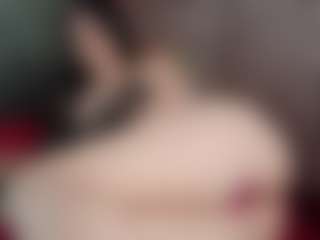 Live cam show with Alissa - Shaved on Chatstar
