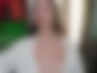 Live cam show with Alissa - Oil on Dolls Live