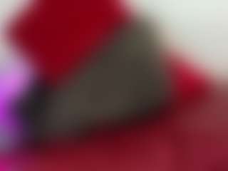Live cam show with Alissa - Athletic Dildo on livesuperchat.net