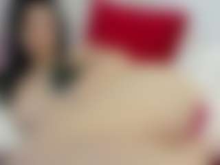 Live cam show with Alissa - Fingers on CamClone