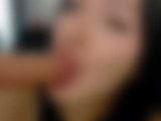 Live cam show with Alissa - Strip on StripNow
