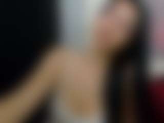Live cam show with Alissa - Athletic College on friskycurves.com