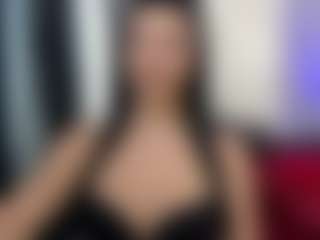 Live cam show with Alissa - Athletic College on Camsoda