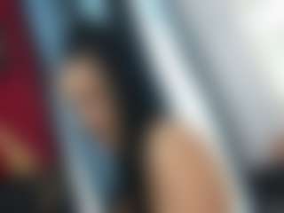Live cam show with Alissa - Athletic College on Camsoda