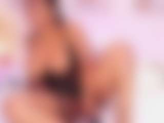 esmeralda-bigbotty's Live Sex Cam Show