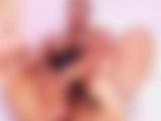 esmeralda-bigbotty's Live Sex Cam Show