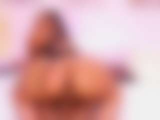 esmeralda-bigbotty's Live Sex Cam Show