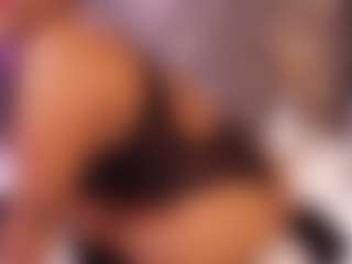 Live cam show with esmeralda-bigbotty - Solo on TottyGirls