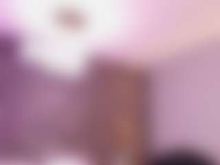 esmeralda-bigbotty's Live Sex Cam Show