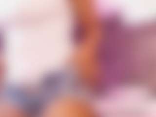 esmeralda-bigbotty's Live Sex Cam Show
